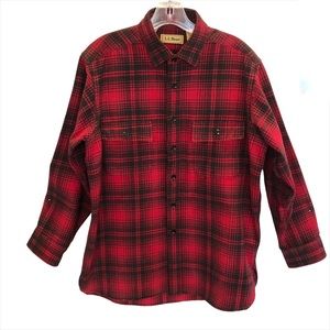 L.L. Bean classic red and black plaid flannel chamois shirt men’s medium